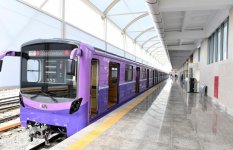 President Ilham Aliyev views conditions created at Bakmil station of Baku Metro after major overhaul (PHOTO)