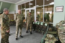 President Ilham Aliyev visits military unit of Special Forces of Defense Ministry (PHOTO)
