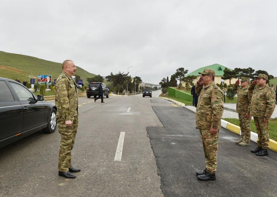 President Ilham Aliyev visits military unit of Special Forces of Defense Ministry (PHOTO)