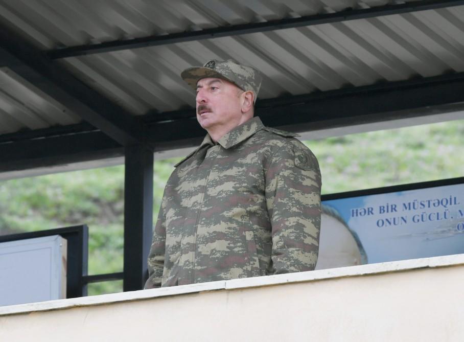 President Ilham Aliyev visits military unit of Special Forces of Defense Ministry (PHOTO)