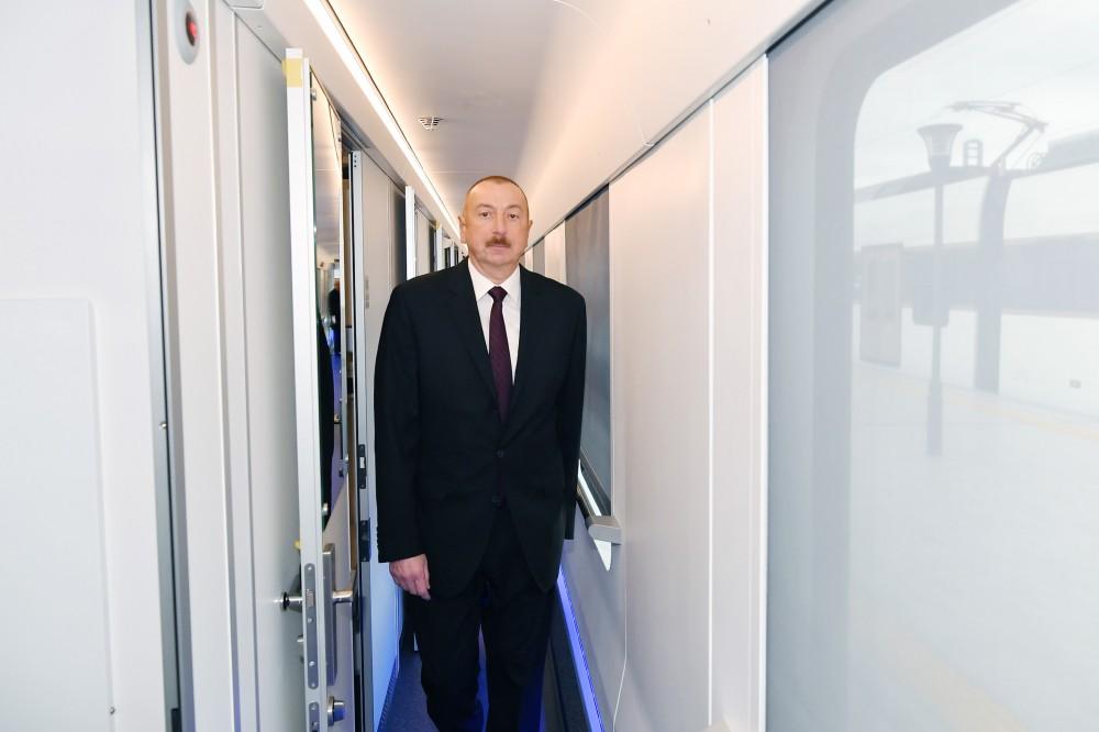 President Ilham Aliyev views passenger train to run on Baku-Tbilisi- Kars route (PHOTO)