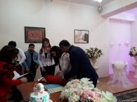 Birth certificate presented to parents of Azerbaijan’s 10 millionth citizen (PHOTO)