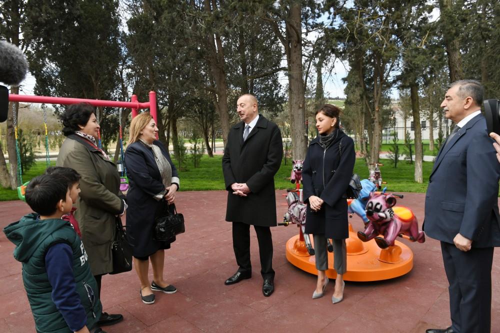 Azerbaijani president, First lady view conditions created at reconstructed Neftchilar park in Baku (PHOTO)