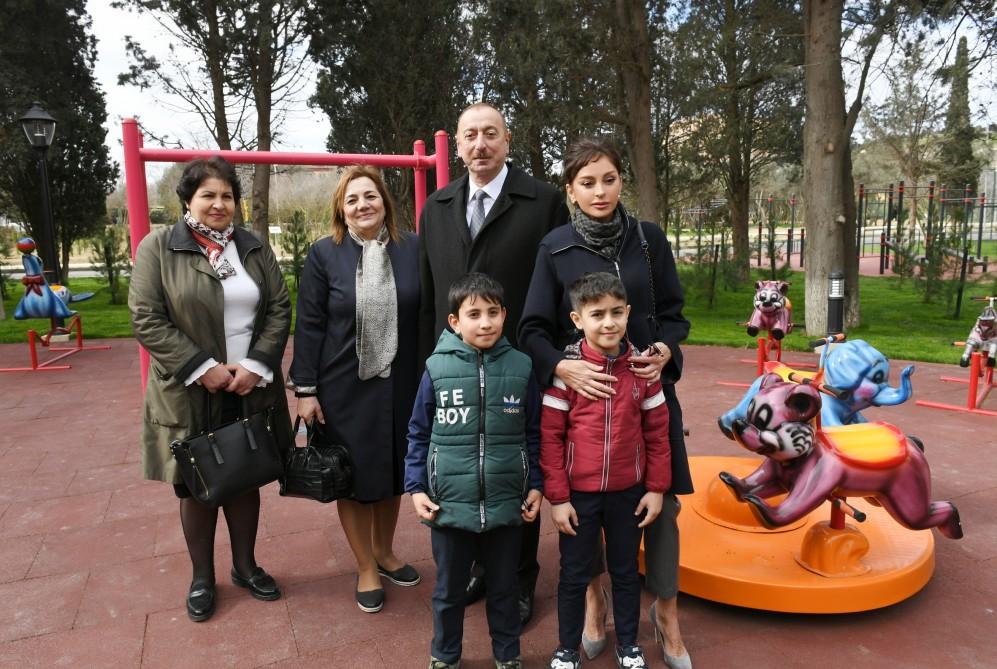 Azerbaijani president, First lady view conditions created at reconstructed Neftchilar park in Baku (PHOTO)
