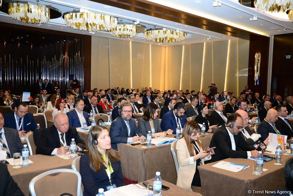 Fourth SOCAR International Forum underway in Baku (PHOTO)