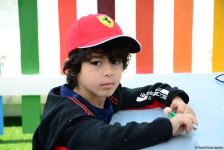Fans of Formula 1 SOCAR Azerbaijan Grand Prix at Baku Boulevard (PHOTO)