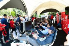 Fans of Formula 1 SOCAR Azerbaijan Grand Prix at Baku Boulevard (PHOTO)