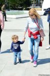 Spectators of F1 SOCAR Azerbaijan Grand Prix 2019 enjoying sights of Baku (PHOTO)