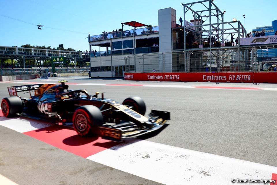 F1® Qualifying Session of Formula 1 SOCAR Azerbaijan Grand Prix 2019 kicks off (PHOTO)