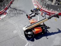 Second chain-reaction accident occurs during F2 second race in Baku (PHOTO)