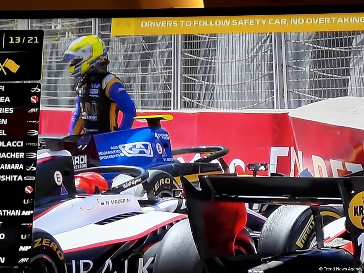Second chain-reaction accident occurs during F2 second race in Baku (PHOTO)