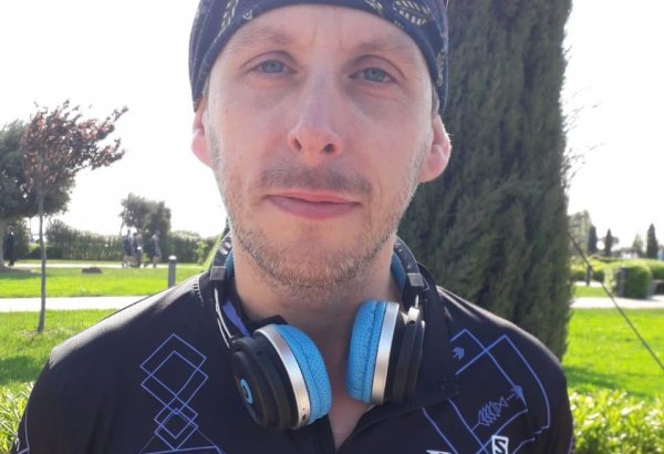 Guest from UK hails Baku Marathon