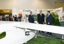 President Aliyev views 25th Azerbaijan International Food Industry and 13th Azerbaijan International Agriculture exhibitions (PHOTO)