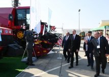 President Aliyev views 25th Azerbaijan International Food Industry and 13th Azerbaijan International Agriculture exhibitions (PHOTO)