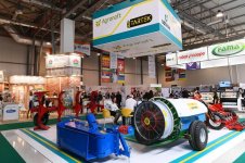 President Aliyev views 25th Azerbaijan International Food Industry and 13th Azerbaijan International Agriculture exhibitions (PHOTO)
