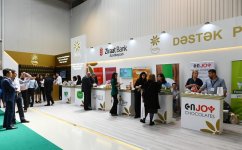 President Aliyev views 25th Azerbaijan International Food Industry and 13th Azerbaijan International Agriculture exhibitions (PHOTO)