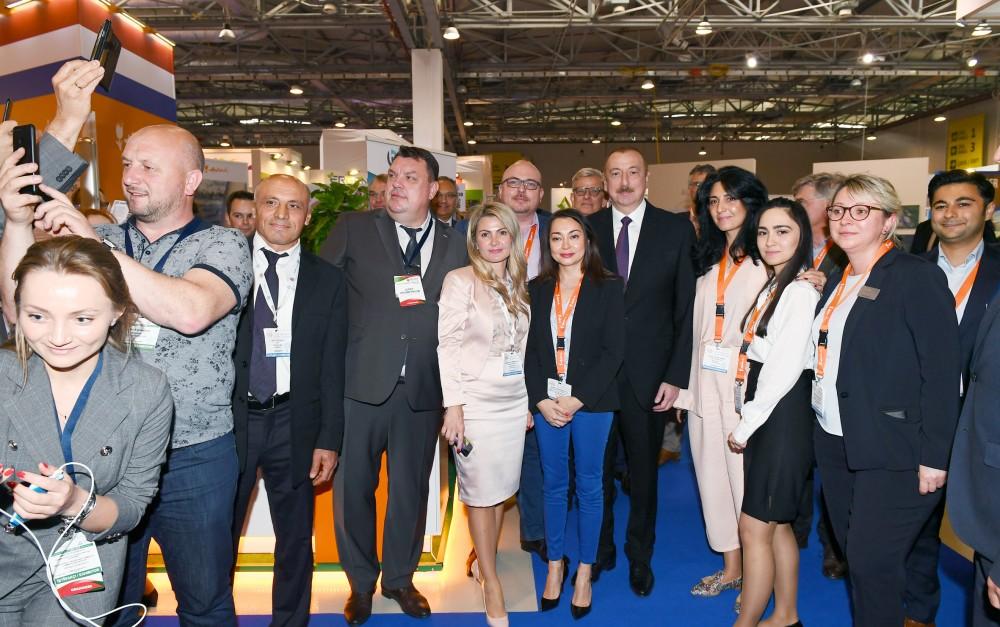 President Aliyev views 25th Azerbaijan International Food Industry and 13th Azerbaijan International Agriculture exhibitions (PHOTO)