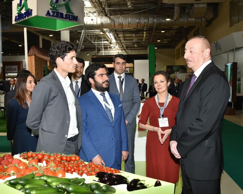 President Aliyev views 25th Azerbaijan International Food Industry and 13th Azerbaijan International Agriculture exhibitions (PHOTO)