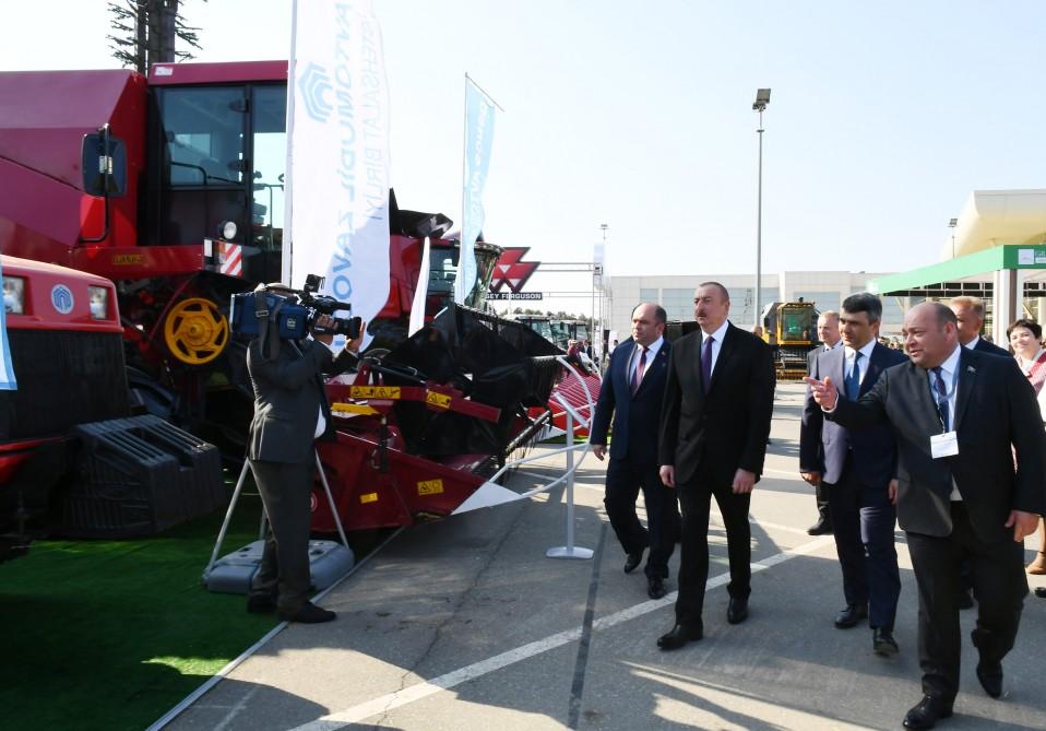 President Aliyev views 25th Azerbaijan International Food Industry and 13th Azerbaijan International Agriculture exhibitions (PHOTO)
