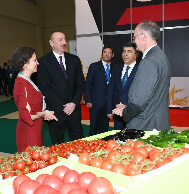 President Aliyev views 25th Azerbaijan International Food Industry and 13th Azerbaijan International Agriculture exhibitions (PHOTO)