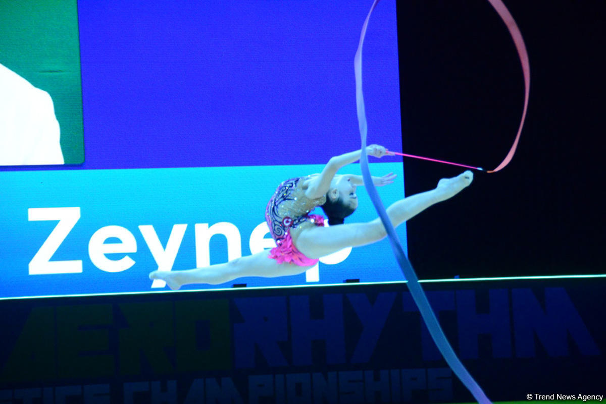 Third day of 35th European Rhythmic Gymnastics Championships starts in Baku (PHOTO)