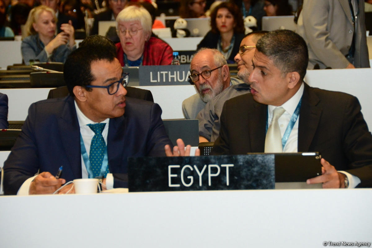 UNESCO session participants in Baku mull report on strengthening dialogue (PHOTO)