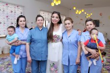 Heydar Aliyev Foundation VP Leyla Aliyeva meets with residents of children’s home No1 (PHOTO)