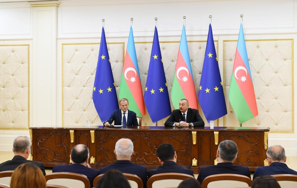 President Ilham Aliyev, President of European Council Donald Tusk make press statements (PHOTO)