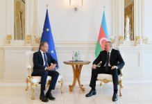 Azerbaijani President Ilham Aliyev and President of European Council Donald Tusk held one-on-one meeting (PHOTO)
