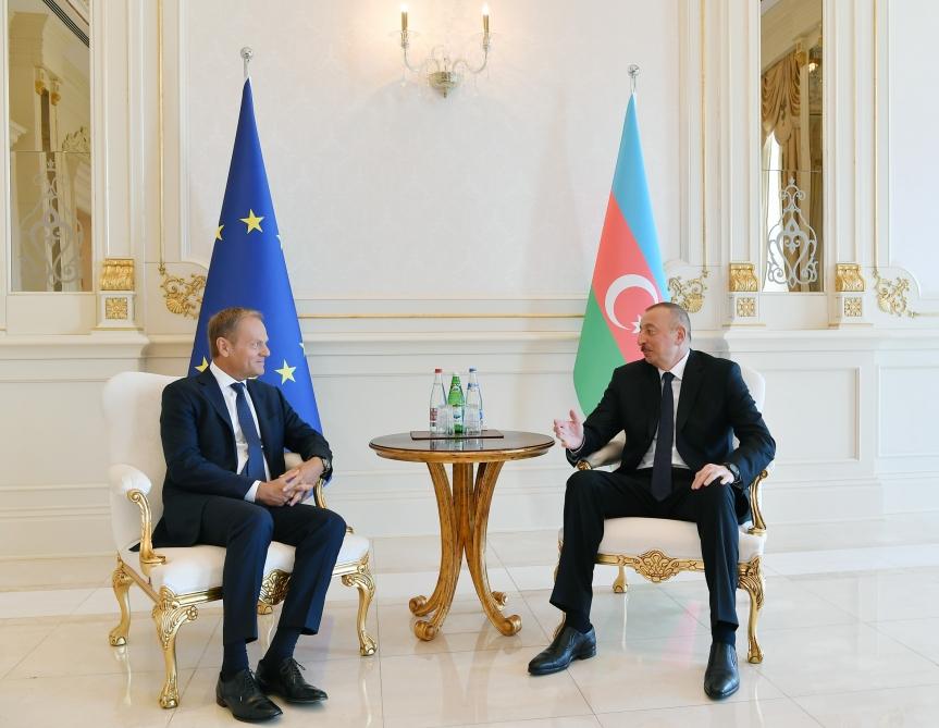 Azerbaijani President Ilham Aliyev and President of European Council Donald Tusk held one-on-one meeting (PHOTO)