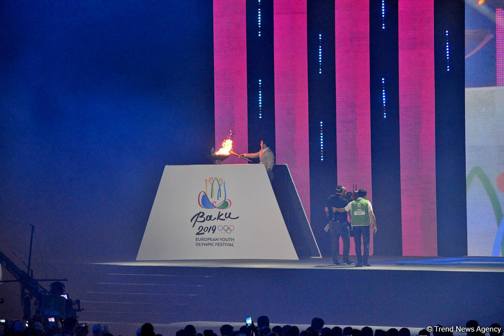Enchanting opening ceremony of XV Summer European Youth Olympic Festival in Baku (PHOTOS)