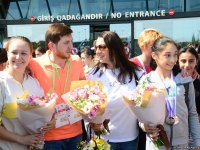 Victorious Azerbaijani gymnast returns home from FIG Championships in Moscow (PHOTO)