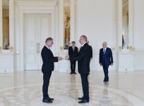 President Aliyev receives credentials of ambassadors of several countries (PHOTO)