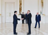 President Aliyev receives credentials of ambassadors of several countries (PHOTO)