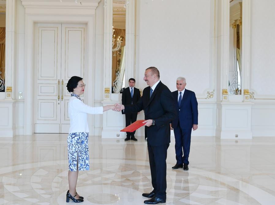 President Aliyev receives credentials of ambassadors of several countries (PHOTO)