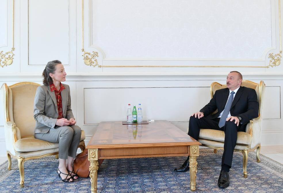 President Aliyev receives credentials of ambassadors of several countries (PHOTO)