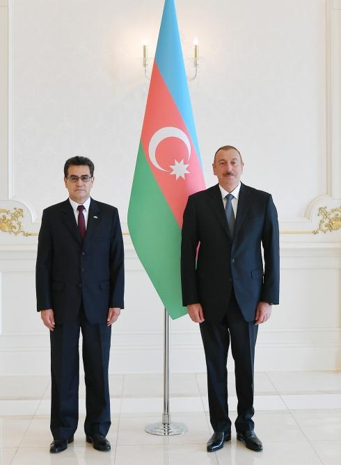 President Aliyev receives credentials of ambassadors of several countries (PHOTO)