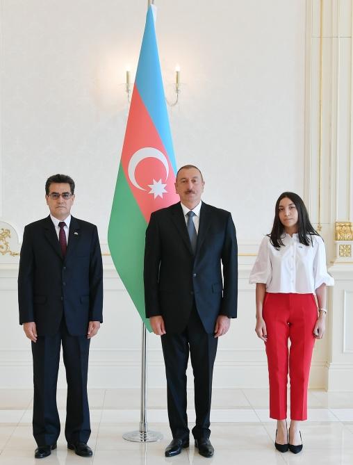 President Aliyev receives credentials of ambassadors of several countries (PHOTO)