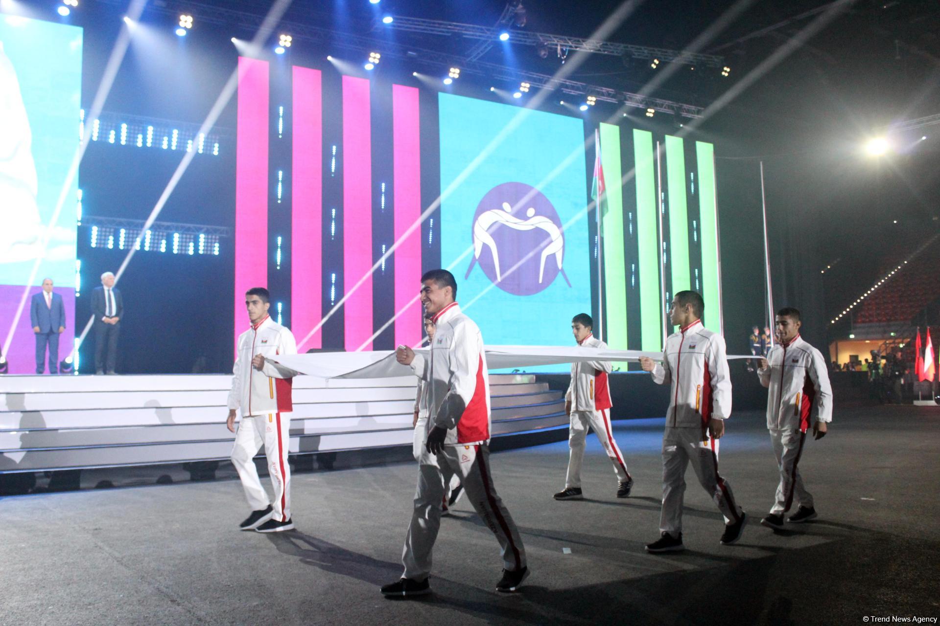 Awesome closing ceremony of XV Summer European Youth Olympic Festival in Baku (PHOTO)
