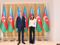 Azerbaijani first VP meets with French minister of economy and finance (PHOTO)
