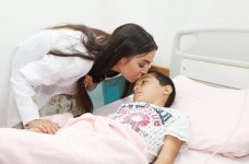 Vice-President of Heydar Aliyev Foundation Leyla Aliyeva visits several medical centers in Baku (PHOTO)