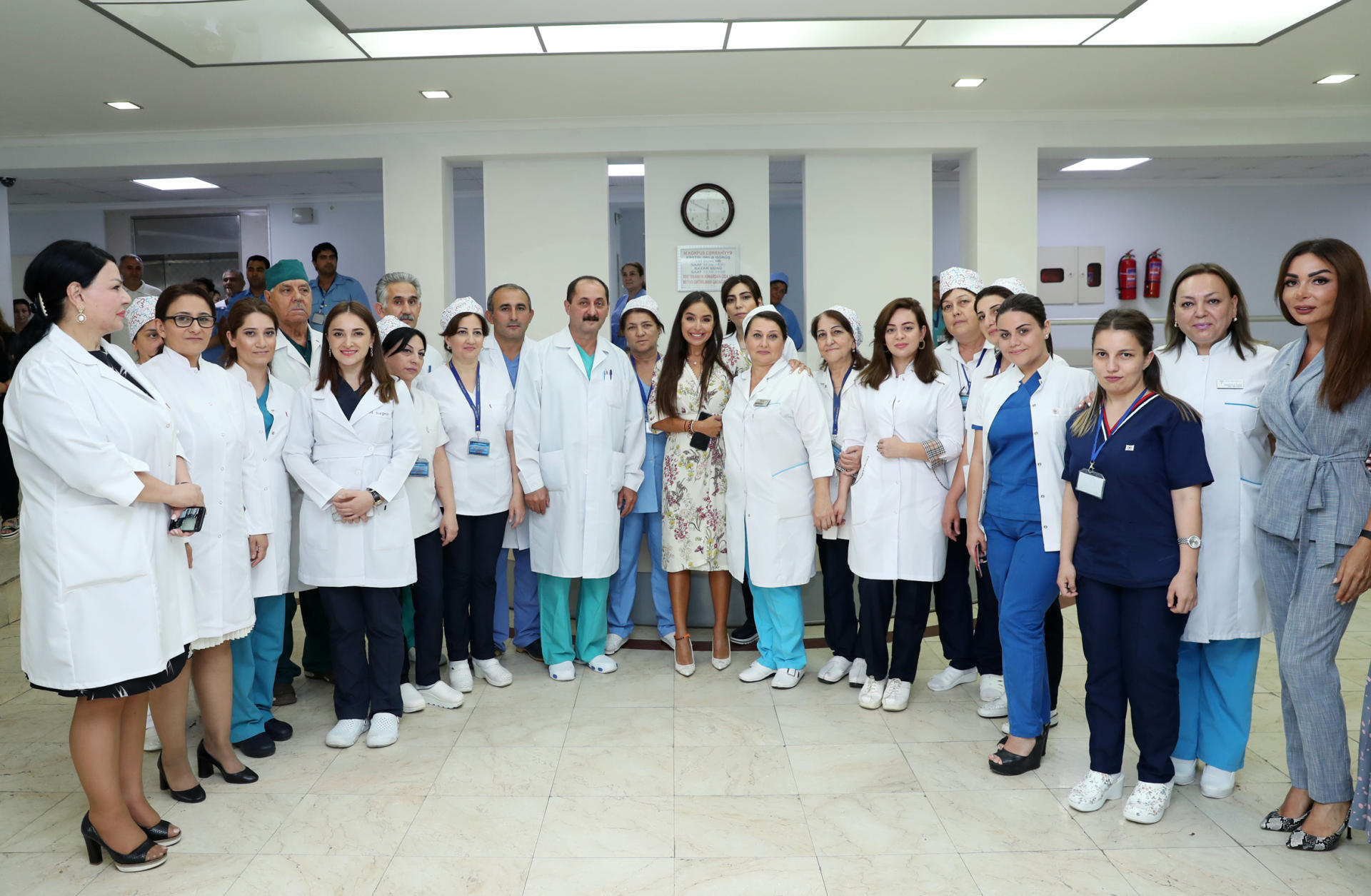 Vice-President of Heydar Aliyev Foundation Leyla Aliyeva visits several medical centers in Baku (PHOTO)