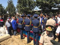Farewell ceremony for pilot of Azerbaijani crashed MiG-29 aircraft underway (PHOTO)