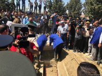 Farewell ceremony for pilot of Azerbaijani crashed MiG-29 aircraft underway (PHOTO)