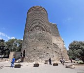 Baku’s Mysterious Tower (PHOTO)