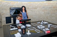Baku’s Mysterious Tower (PHOTO)
