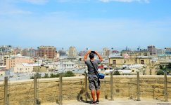 Baku’s Mysterious Tower (PHOTO)