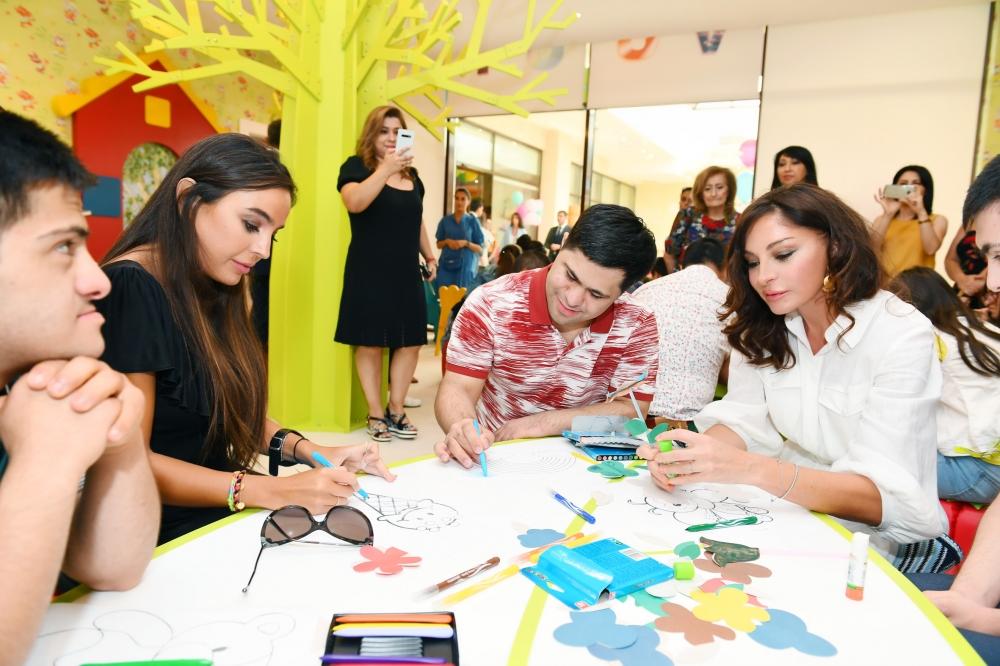 Azerbaijan’s First VP Mehriban Aliyeva attends opening of orphanage-kindergartens and joined festivities for children (UPDATE)