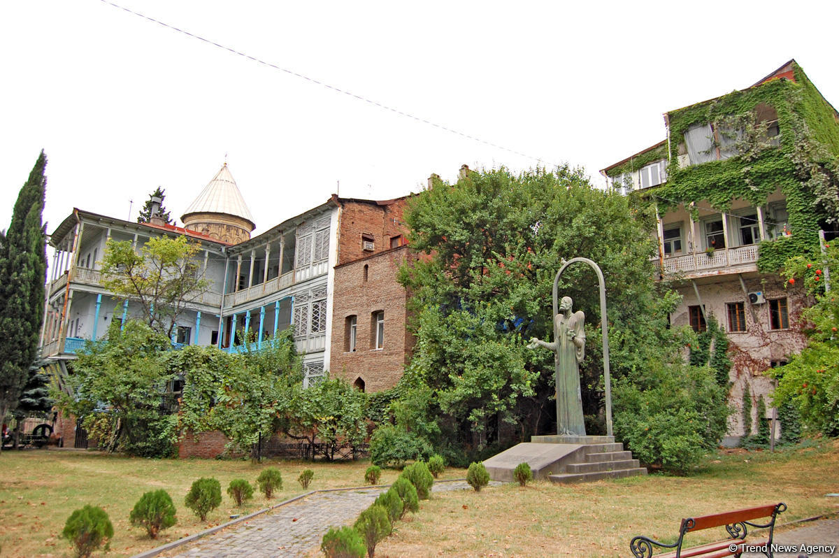 Tbilisi: Harmony of antiquity with modernity (PHOTO)