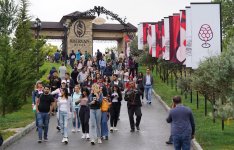 Vice-President of Heydar Aliyev Foundation Leyla Aliyeva views pavilions at First Grape and Wine Festival (PHOTOS)